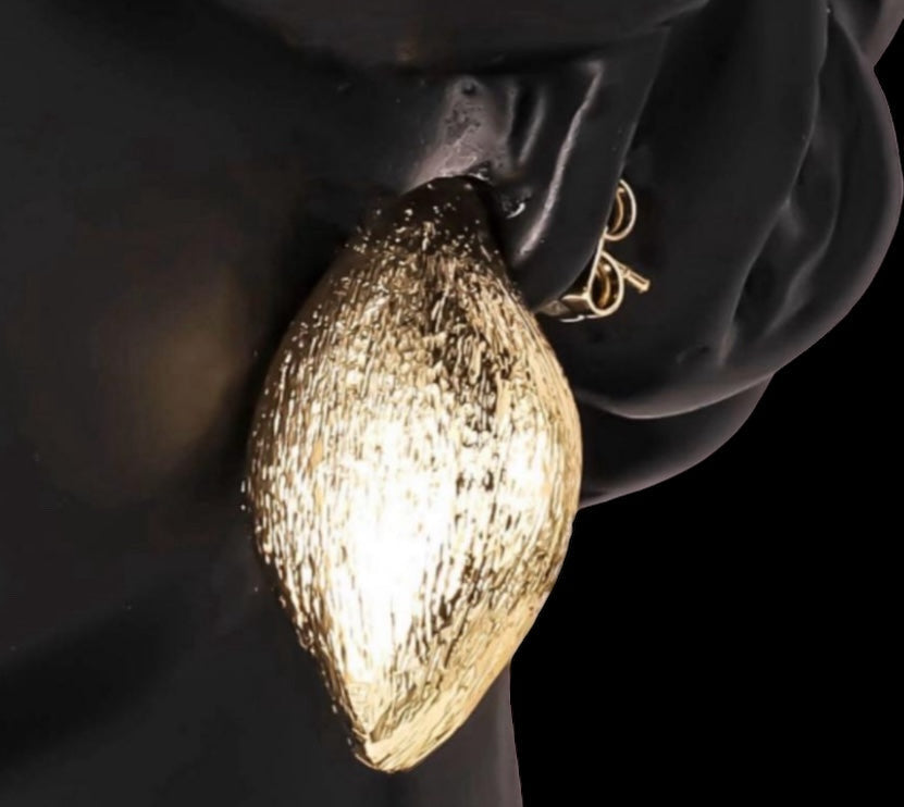 Oval Vintage Style 14k Gold Electroplated Earrings