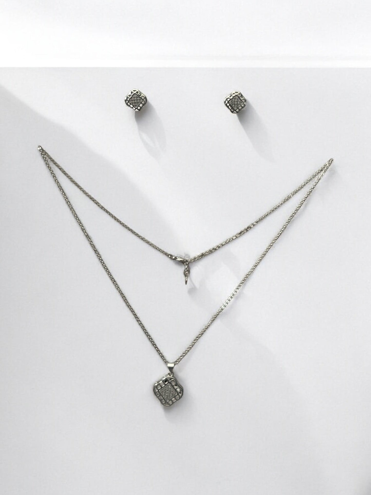 Clover Style Rhodium Electroplated Set