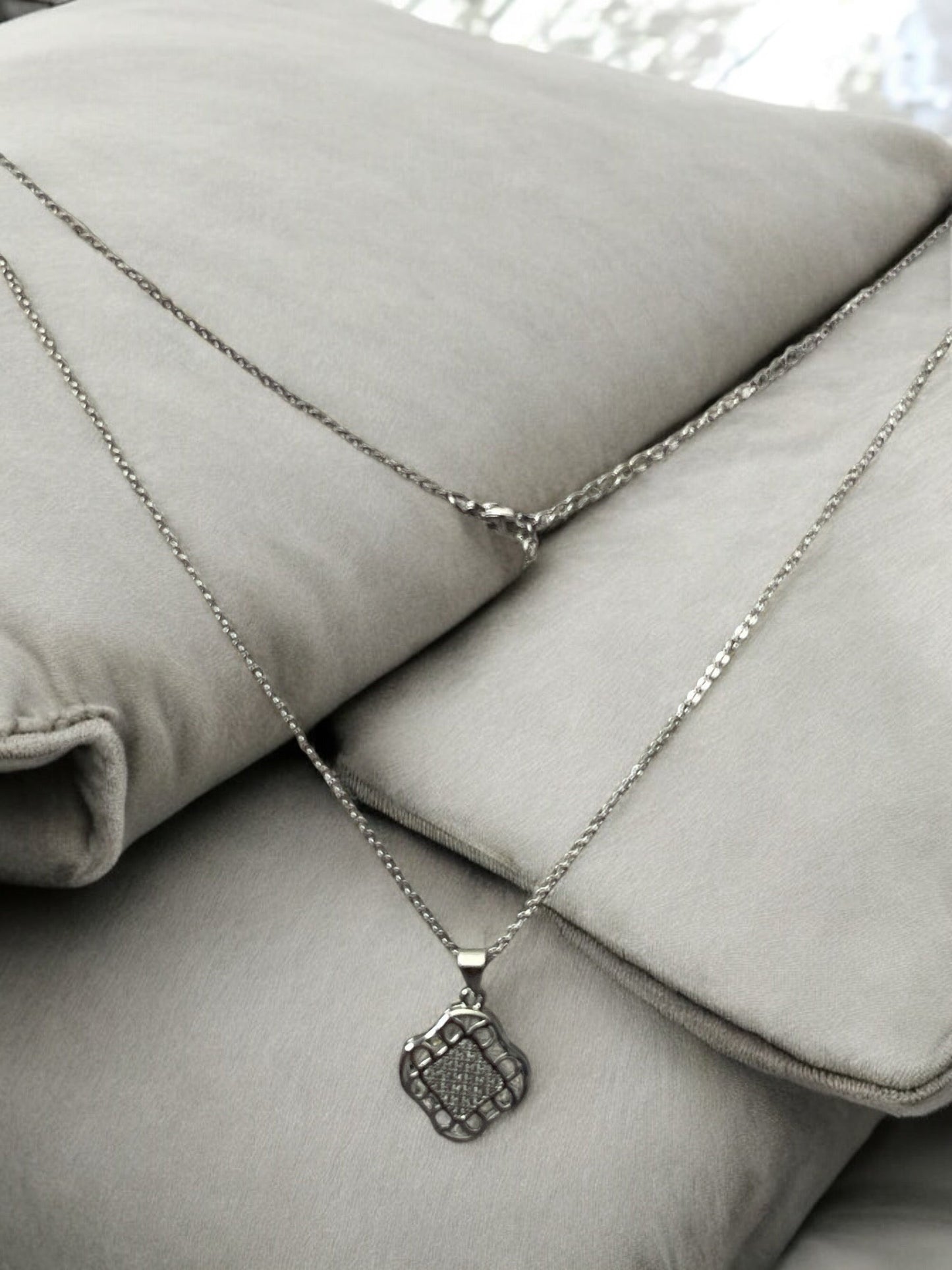 Clover Style Rhodium Electroplated Set