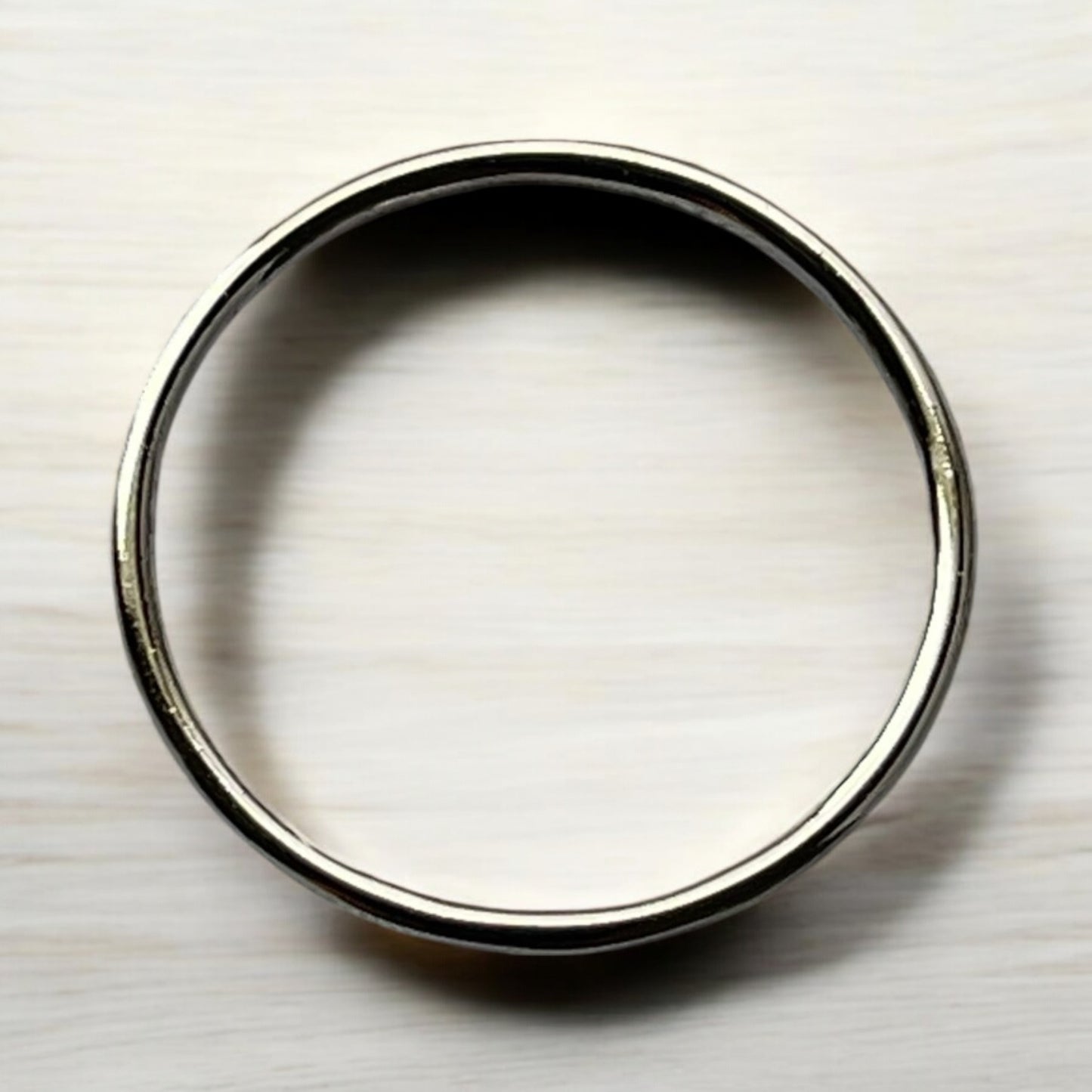 Rhodium Electroplated Band