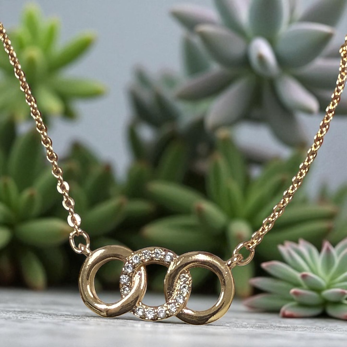 Circles 18k Gold Electroplated Necklace